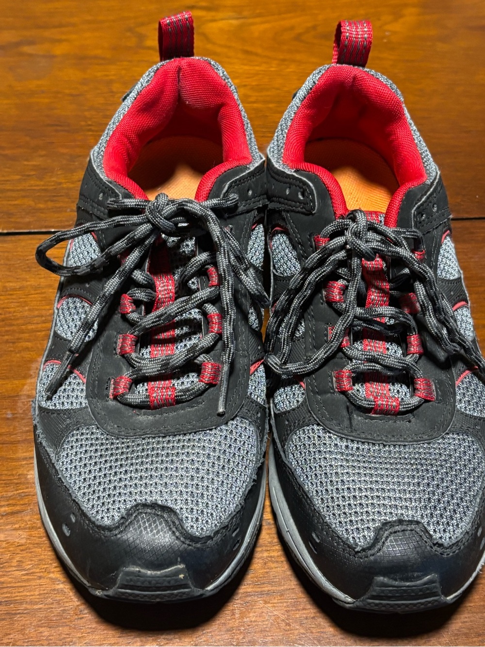 Merrell Women’s Yokota 2 Grey/Red Size 8 Style J224455C